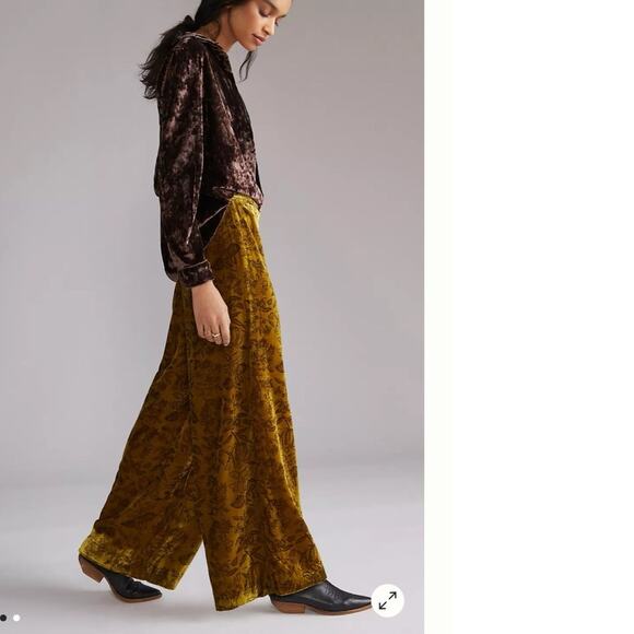 Anthropologie Pants - NWT Vintage Anthropologie Green Gold Floral Velvet Wide-Leg Trouser Pants Size 6